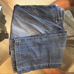 🎉5 for $25 sale🎉 Jones New York jeans 16W